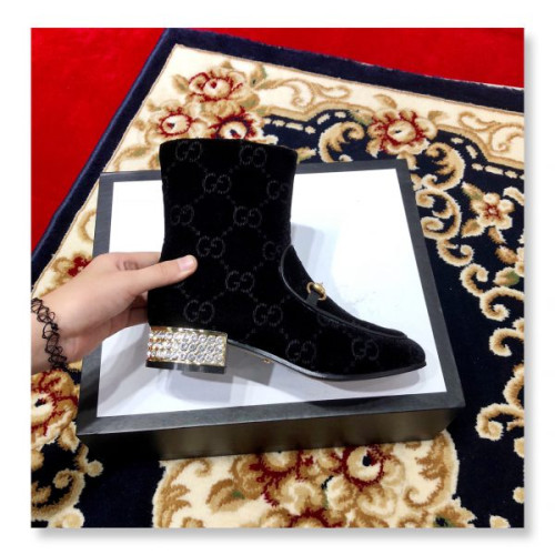 G*u*i-boots-19